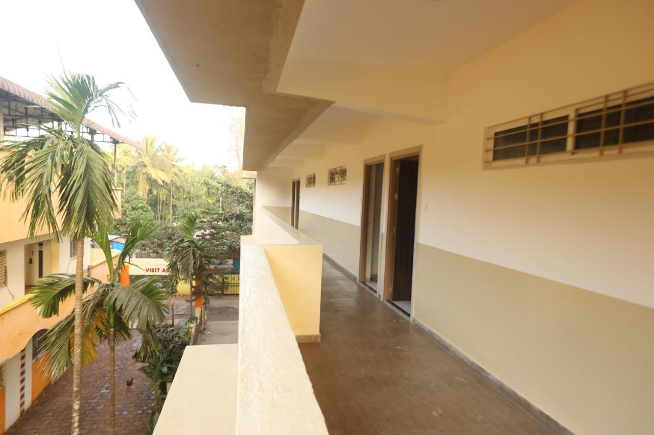 Shree Swami Samarth Resort Diveāgar Exterior foto
